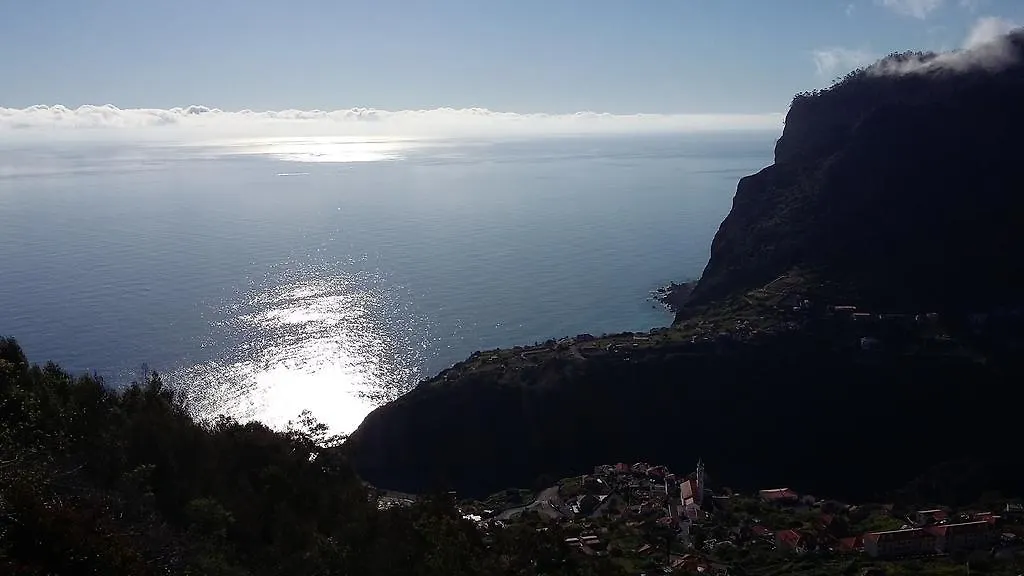 Сasa de vacaciones Villa Casa Shalom São Roque do Faial Portugal