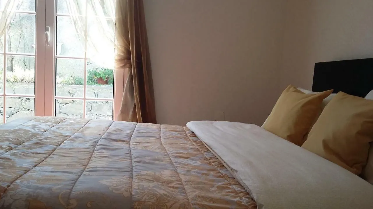 Сasa de vacaciones Villa Casa Shalom São Roque do Faial Portugal